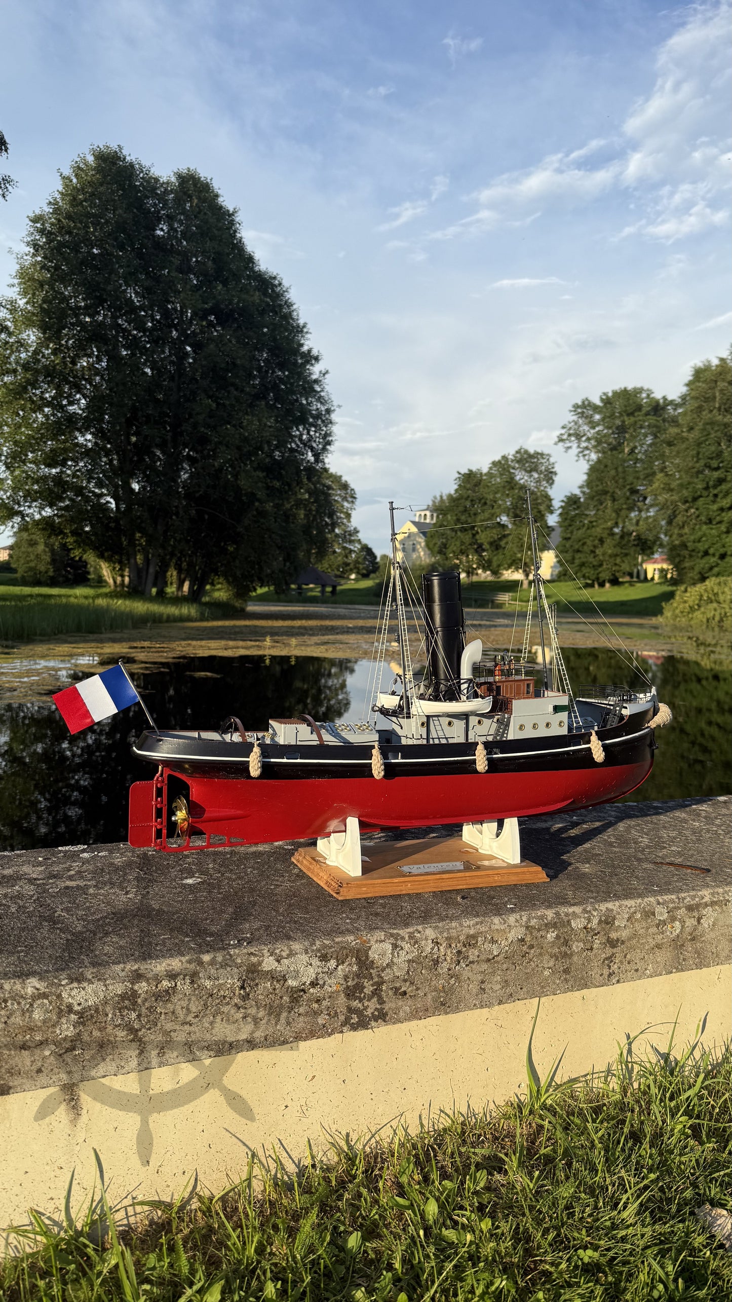 Valeureux tug boat files